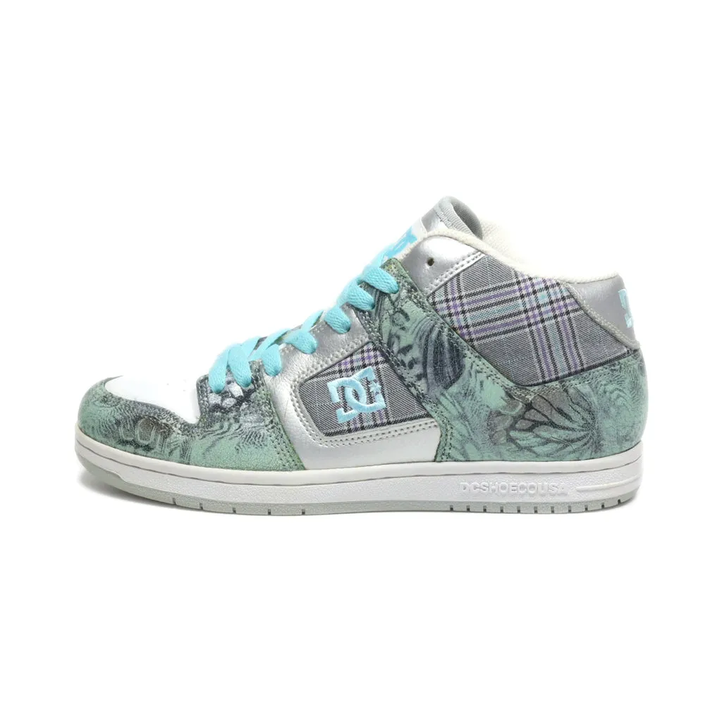 Dc Shoes High-Top Sneakers Canvas Green Colour For Women