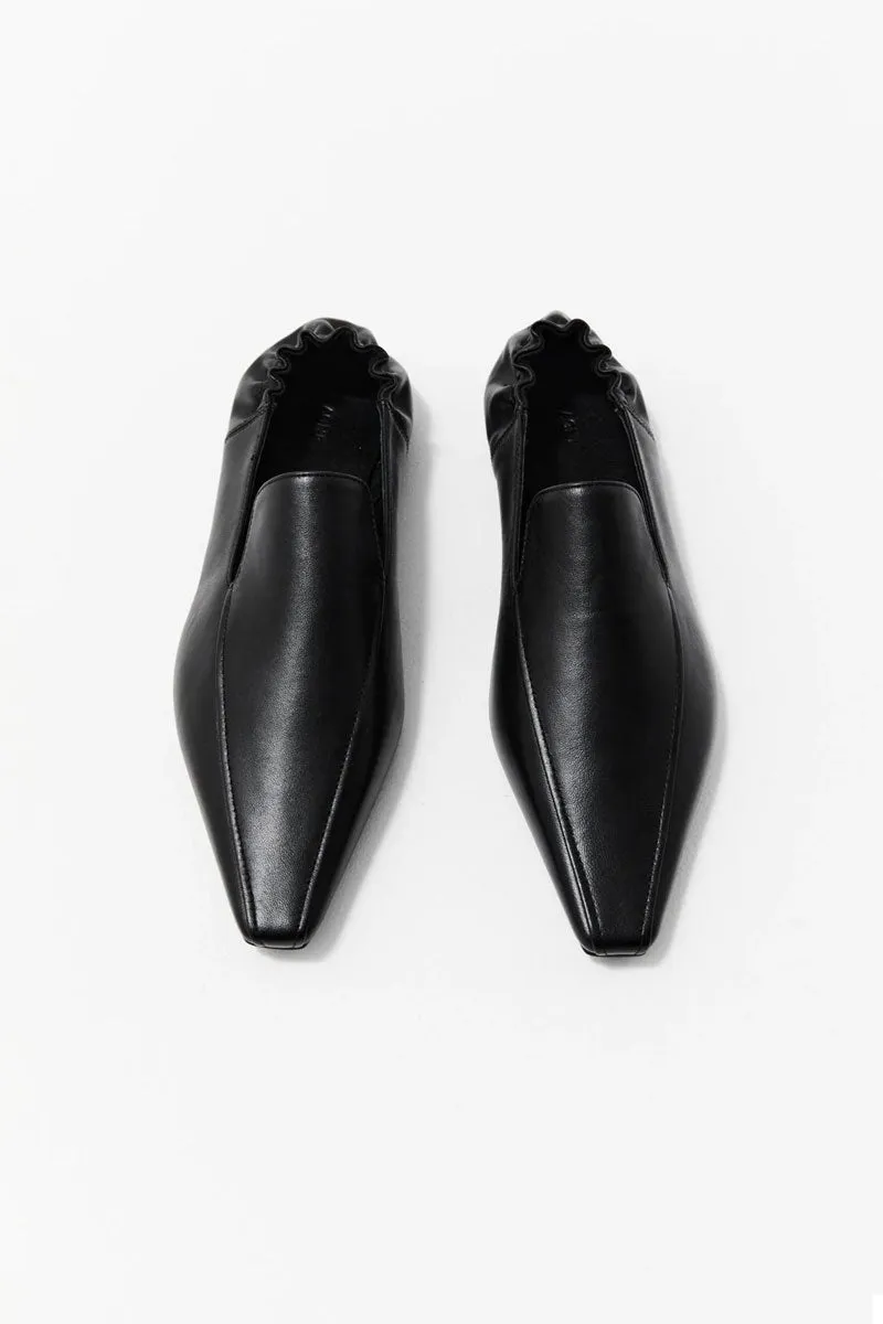 Flat Loafer - Black