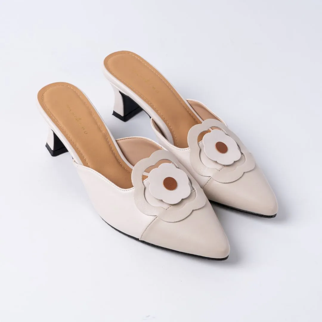 Moxie Mules in Hana Taupe & Cream